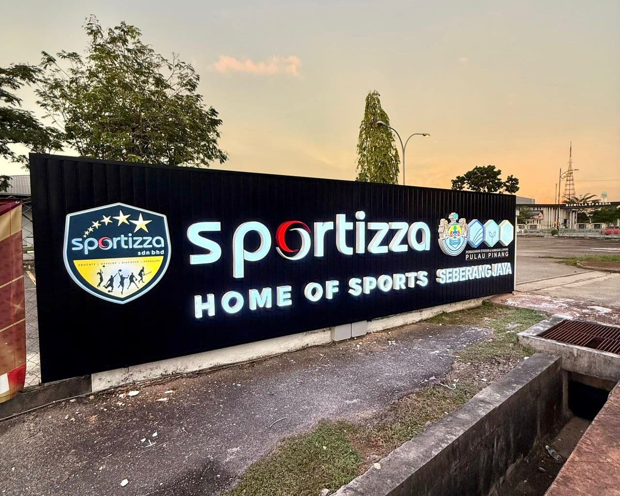 Sports Signboard 3D Frontlit Aluminium Panel Base